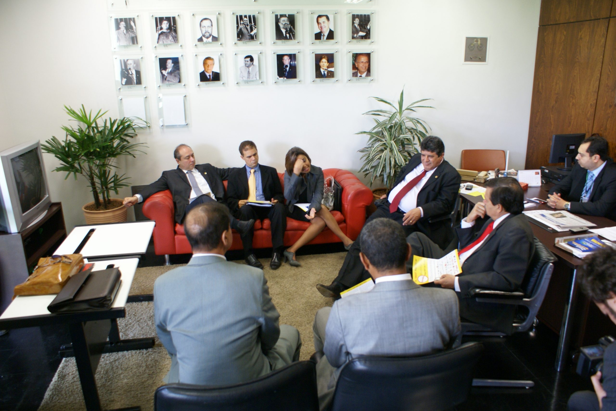 Líder do PTB Jovair Arantes recebe Fonacate