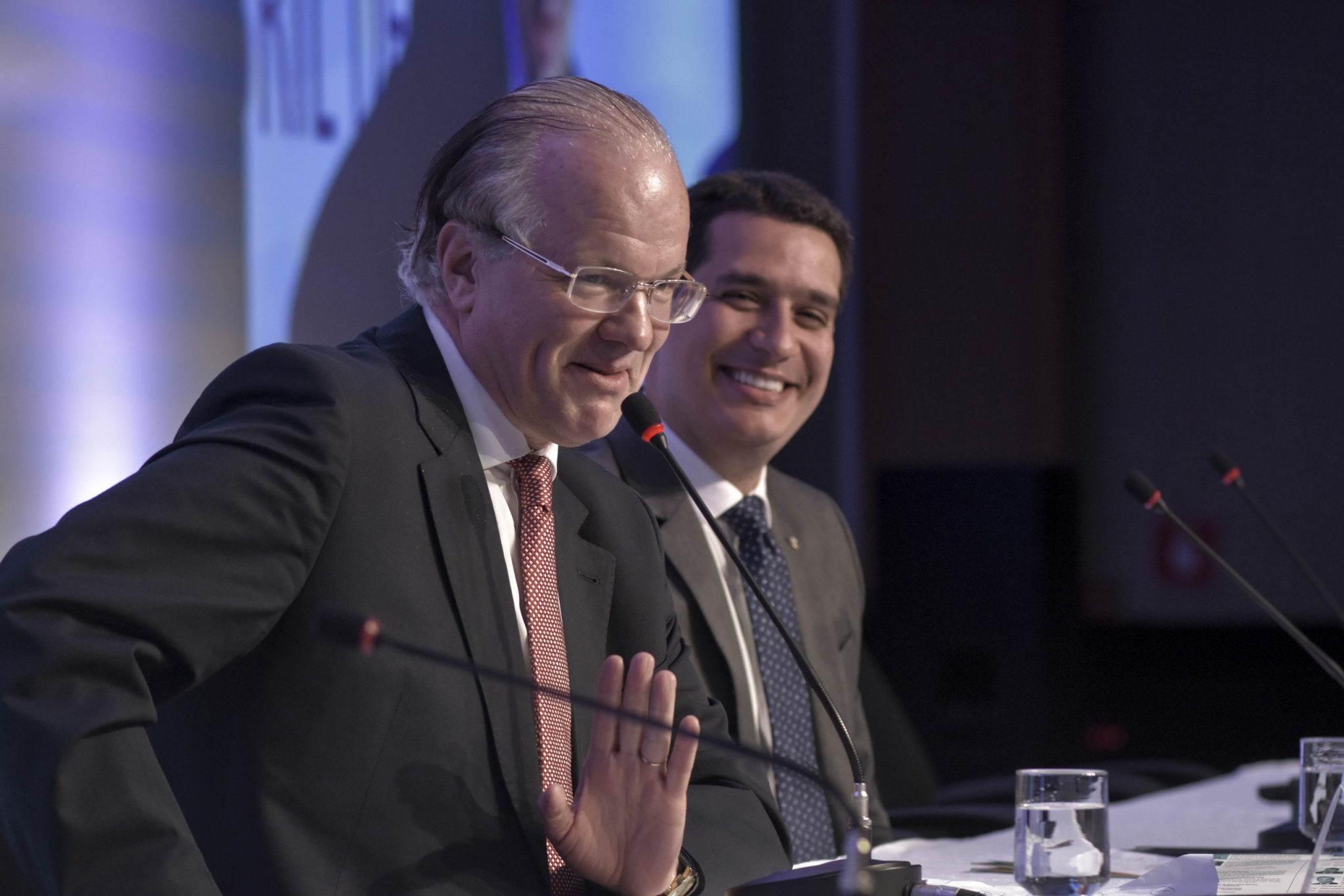 “Vamos construir um estado democrático, inclusivo, de bem-estar e que chegue ao século 21”, conclama Juarez Freitas