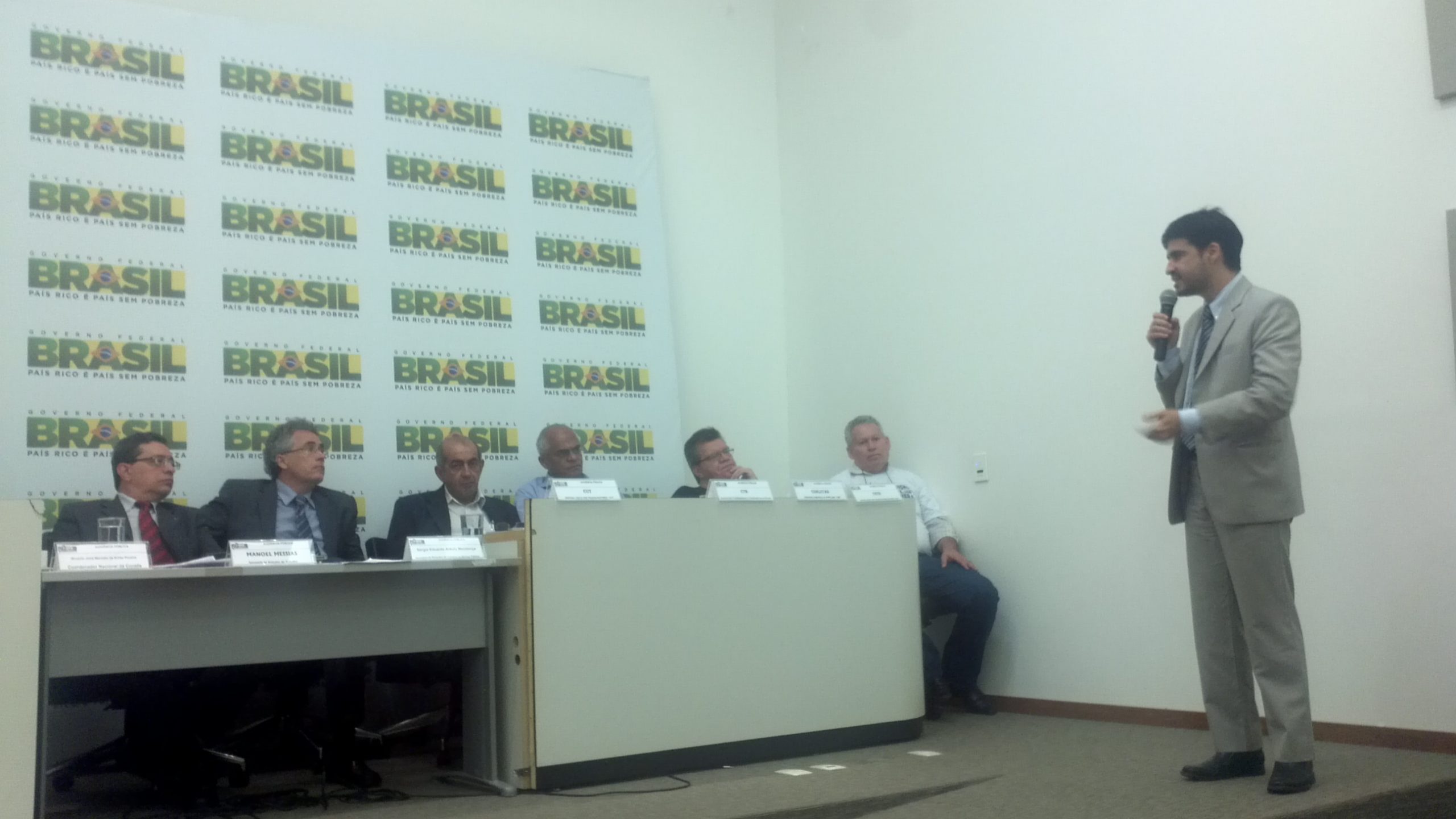 Fonacate participa de debates sobre a contribuição sindical dos servidores