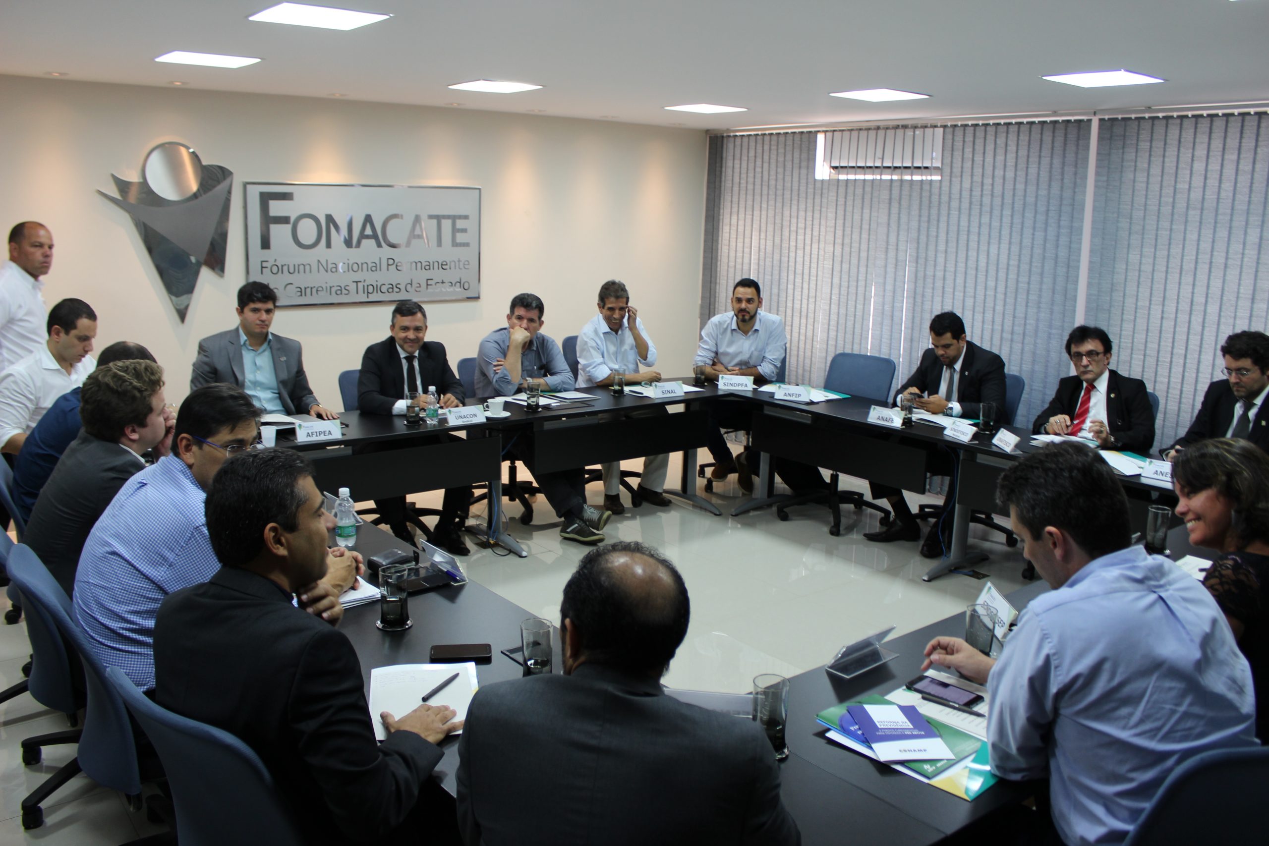 PREVIDÊNCIA» Carreiras de Estado vão parar dia 15 de março