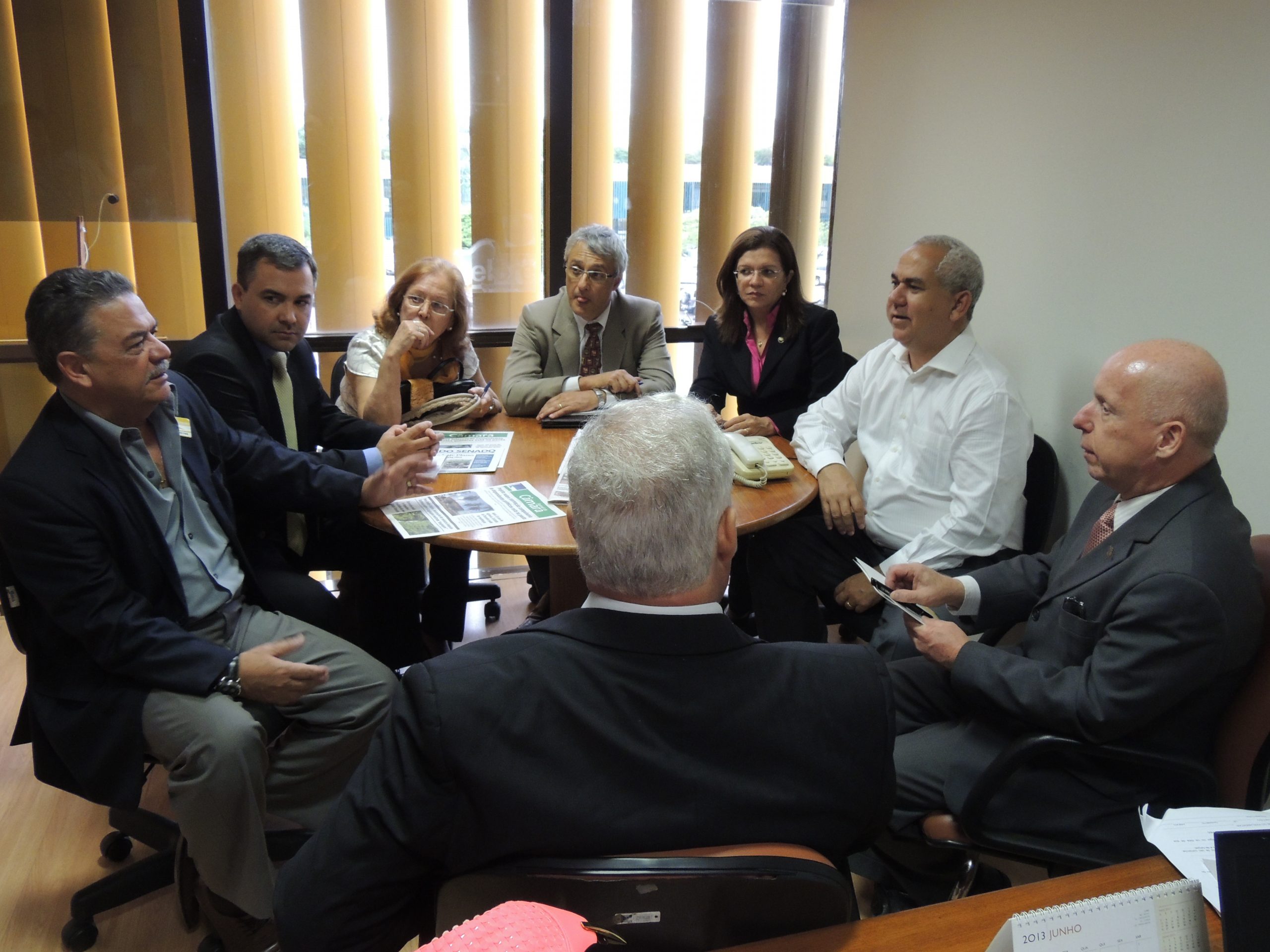 Policarpo recebe Fonacate para discutir Projeto de Lei de Greve dos Servidores Públicos
