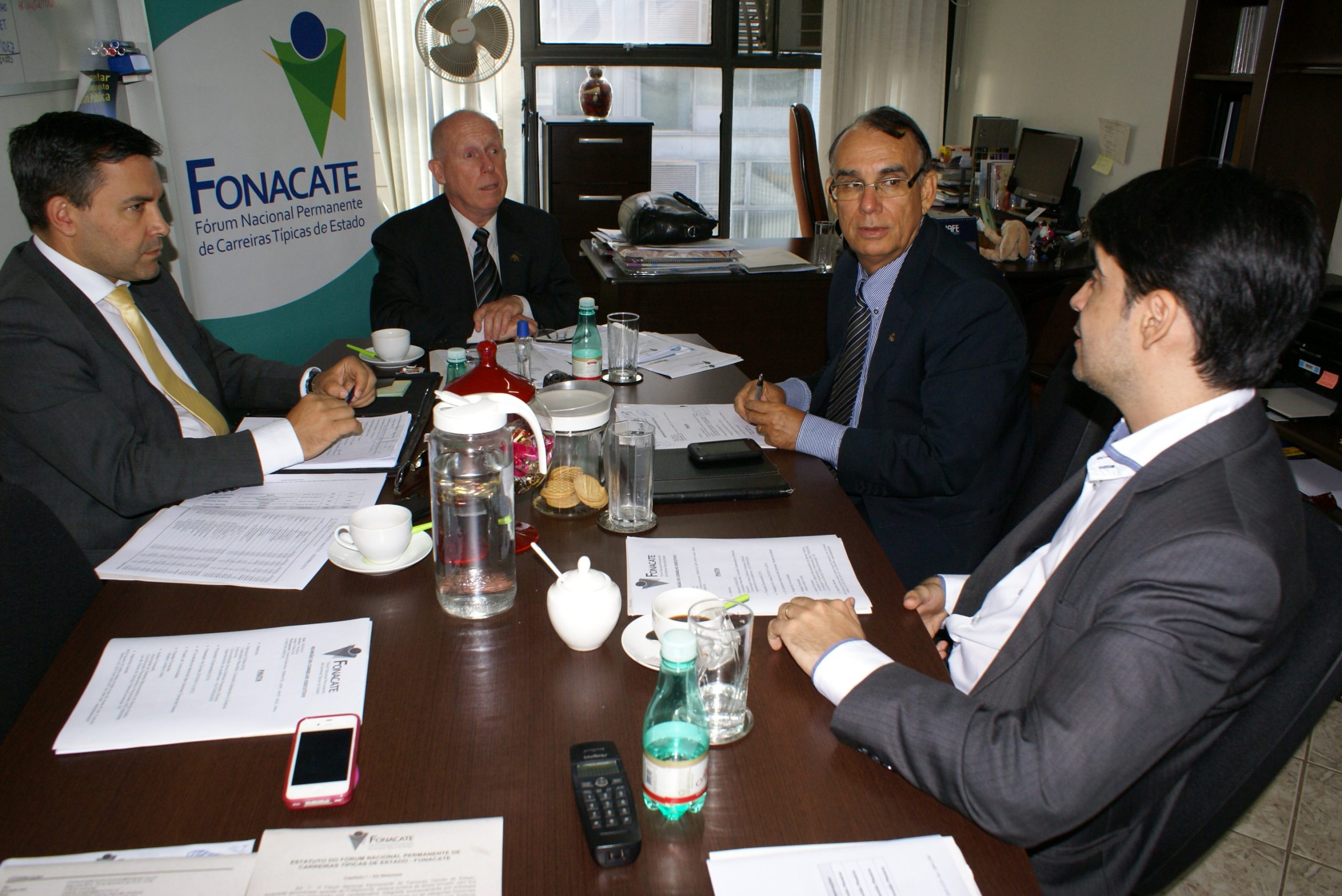 Diretoria do Fonacate define estratégias para 2013
