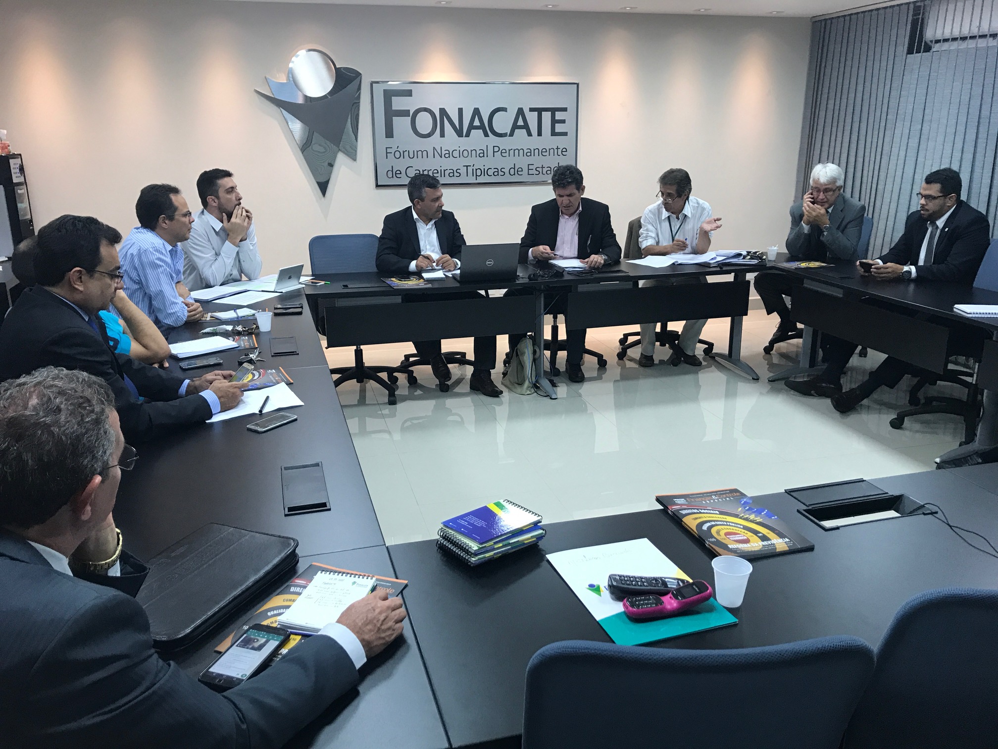 Previdência: Relator penaliza servidores em novo texto da reforma