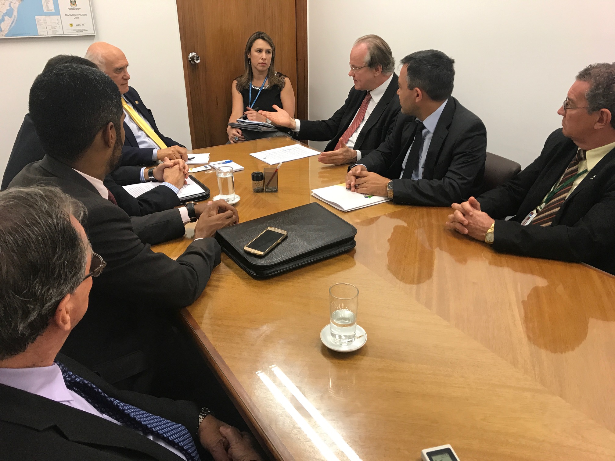 Fonacate cobra amplo debate sobre projeto que trata da demissão de servidores públicos