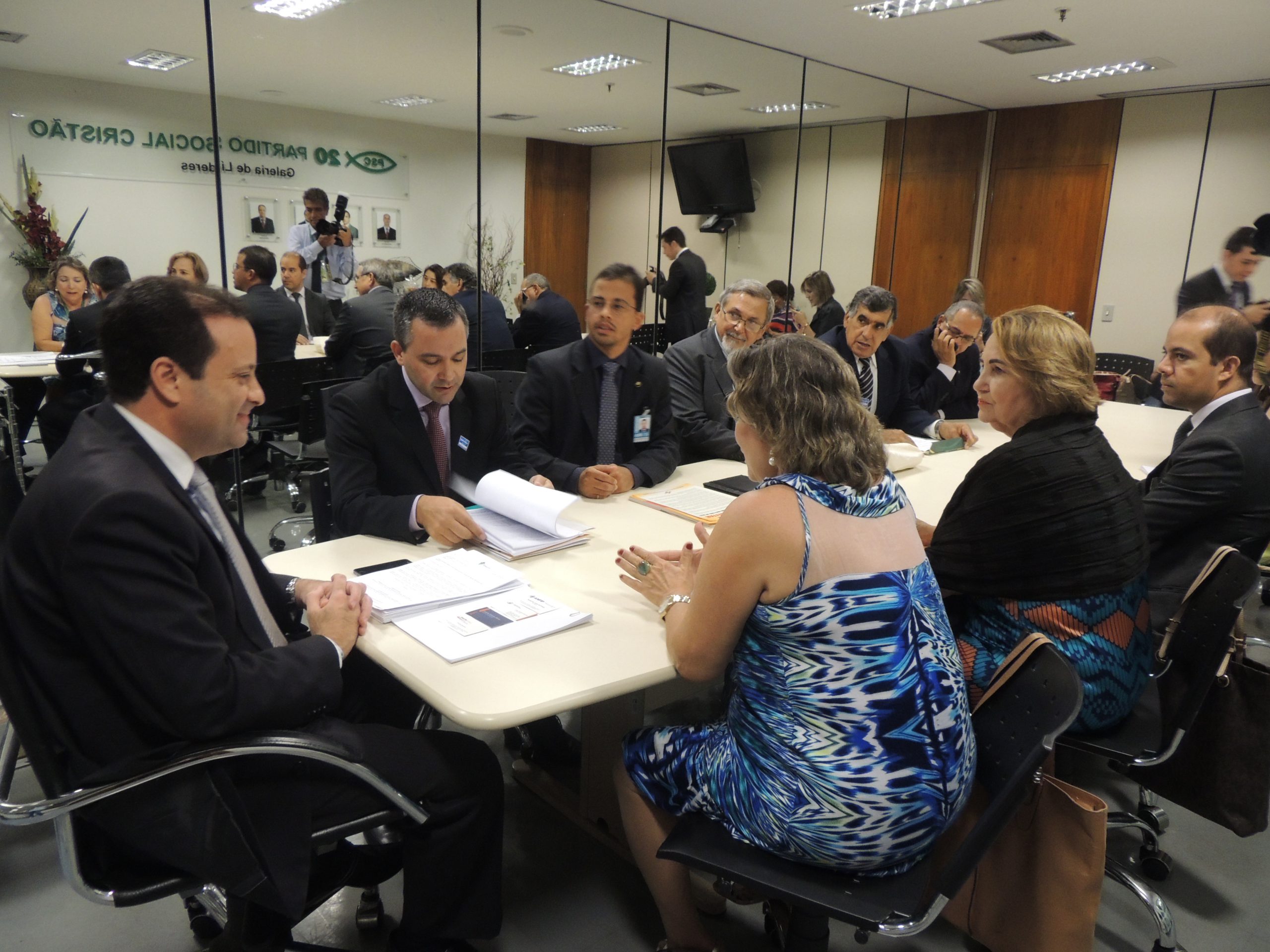Líder do PSC na Câmara diz que MPs 664 e 665 são retrocesso