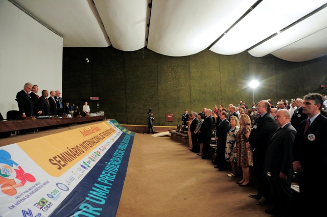 Seminário Internacional: preocupação com Reforma da Previdência