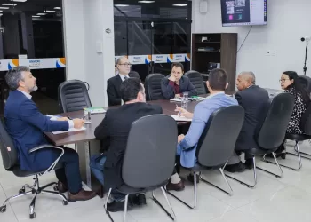 Mesa de Negociação: Governo promete apresentar índice de reajuste dia 10