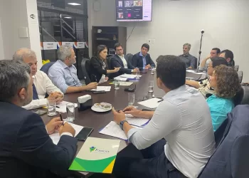 Assembleia» Entidades avaliam cenários para o setor público nesse final de ano