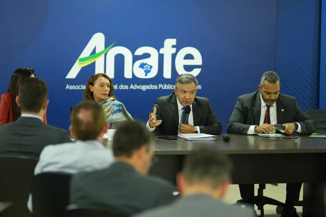 Na última assembleia do ano, entidades do Fonacate definem novas ações contra a PEC 38/2025