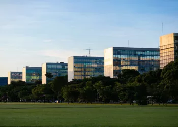 Fonacate e Fonasefe definem pauta reivindicatória dos servidores federais