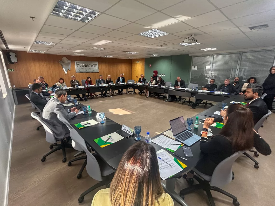 Assembleia do Fonacate aprova minuta de PEC para retomada do adicional por tempo de serviço a todos os servidores públicos